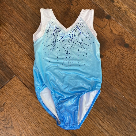 Swimsuit bundle. Size 4 - Picture 2 of 8
